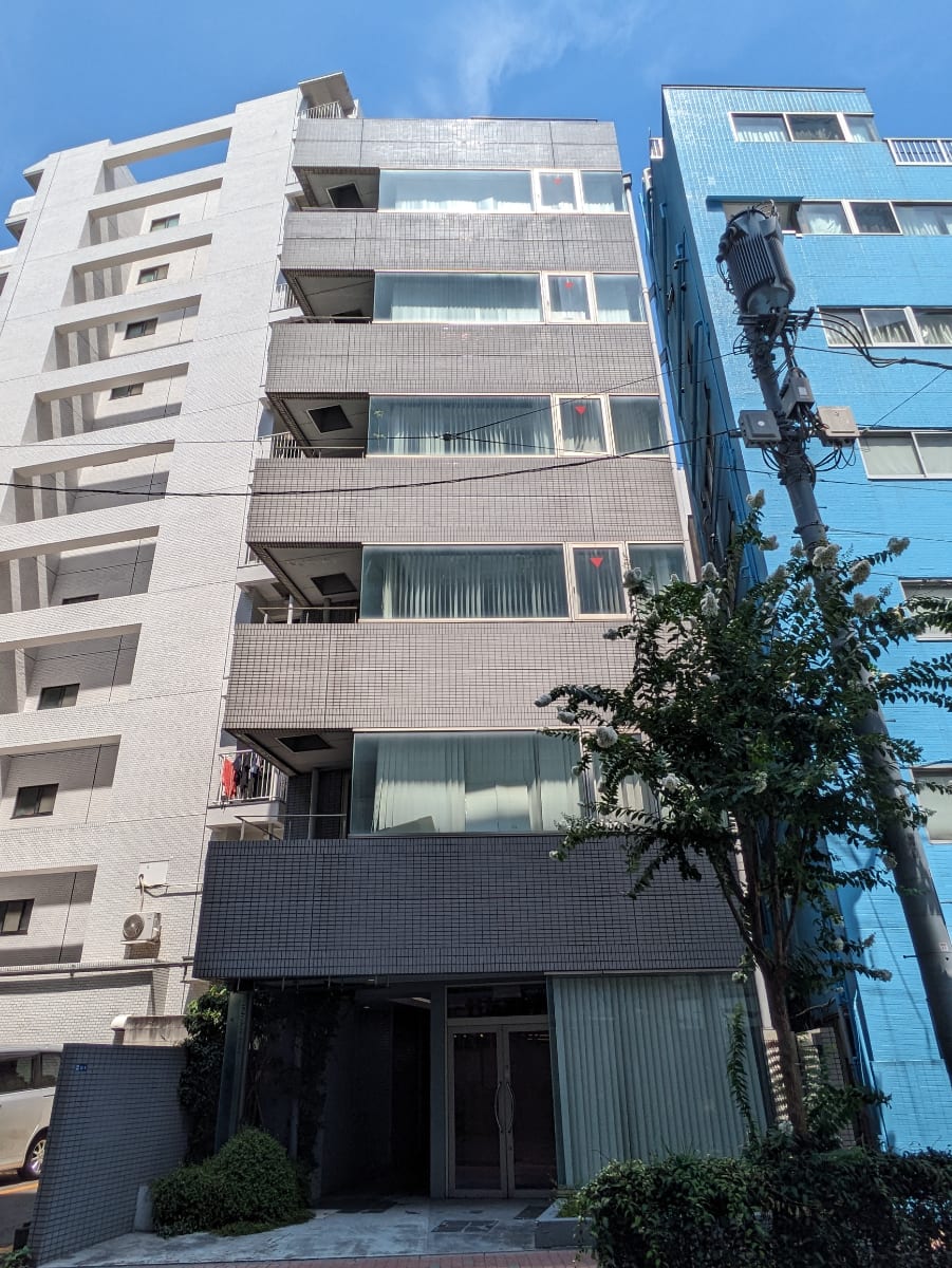 v20251003150706/fresh/building/J00100379996_1