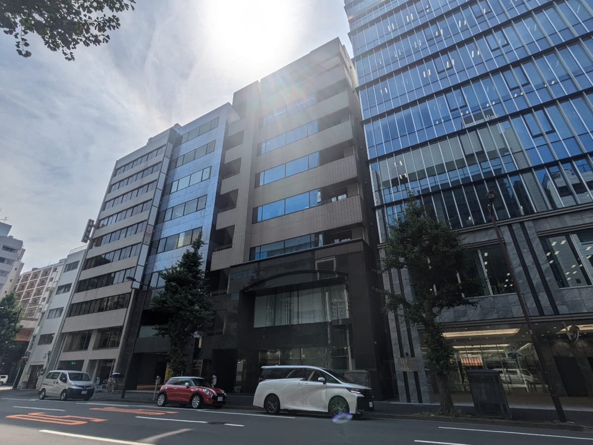 v20251003150706/fresh/building/J00100381718_6