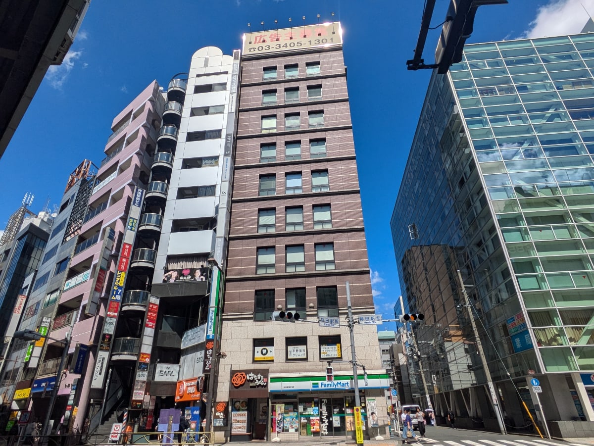 v20251003150706/fresh/building/J00100381792_7