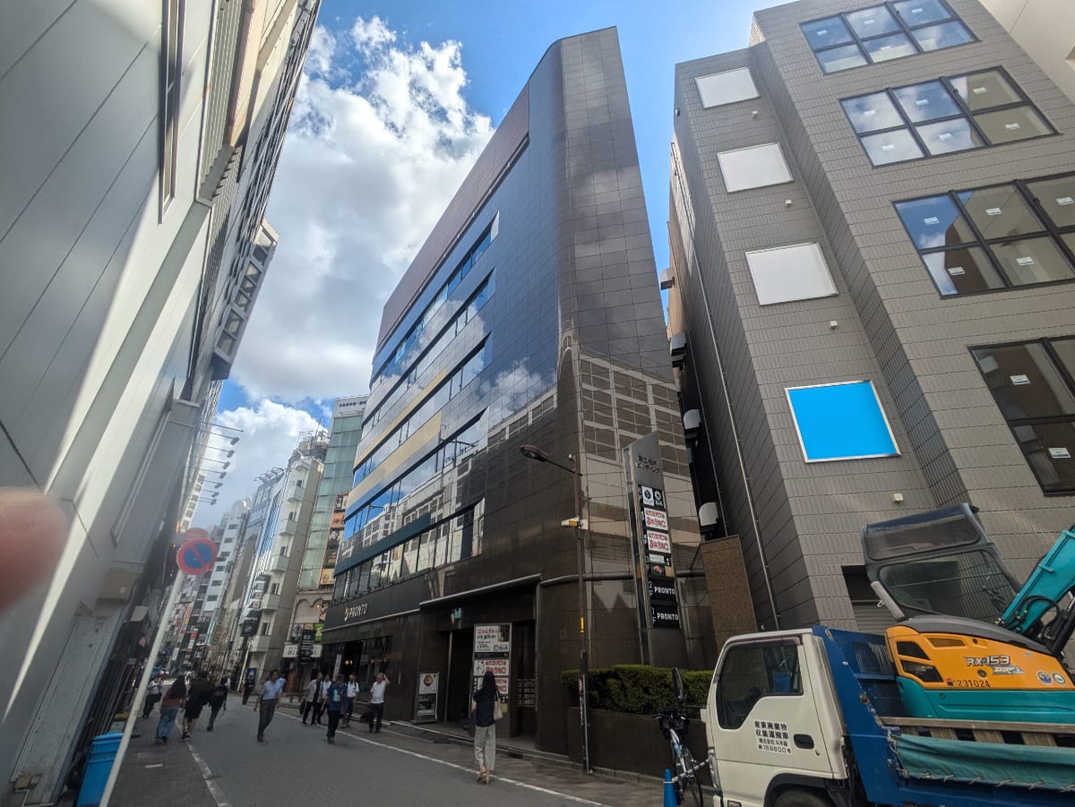 v20251003150706/fresh/building/J00100381806_5