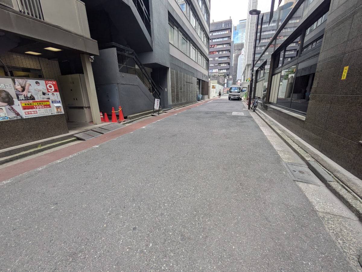 v20251003150706/fresh/building/J00100389532_8