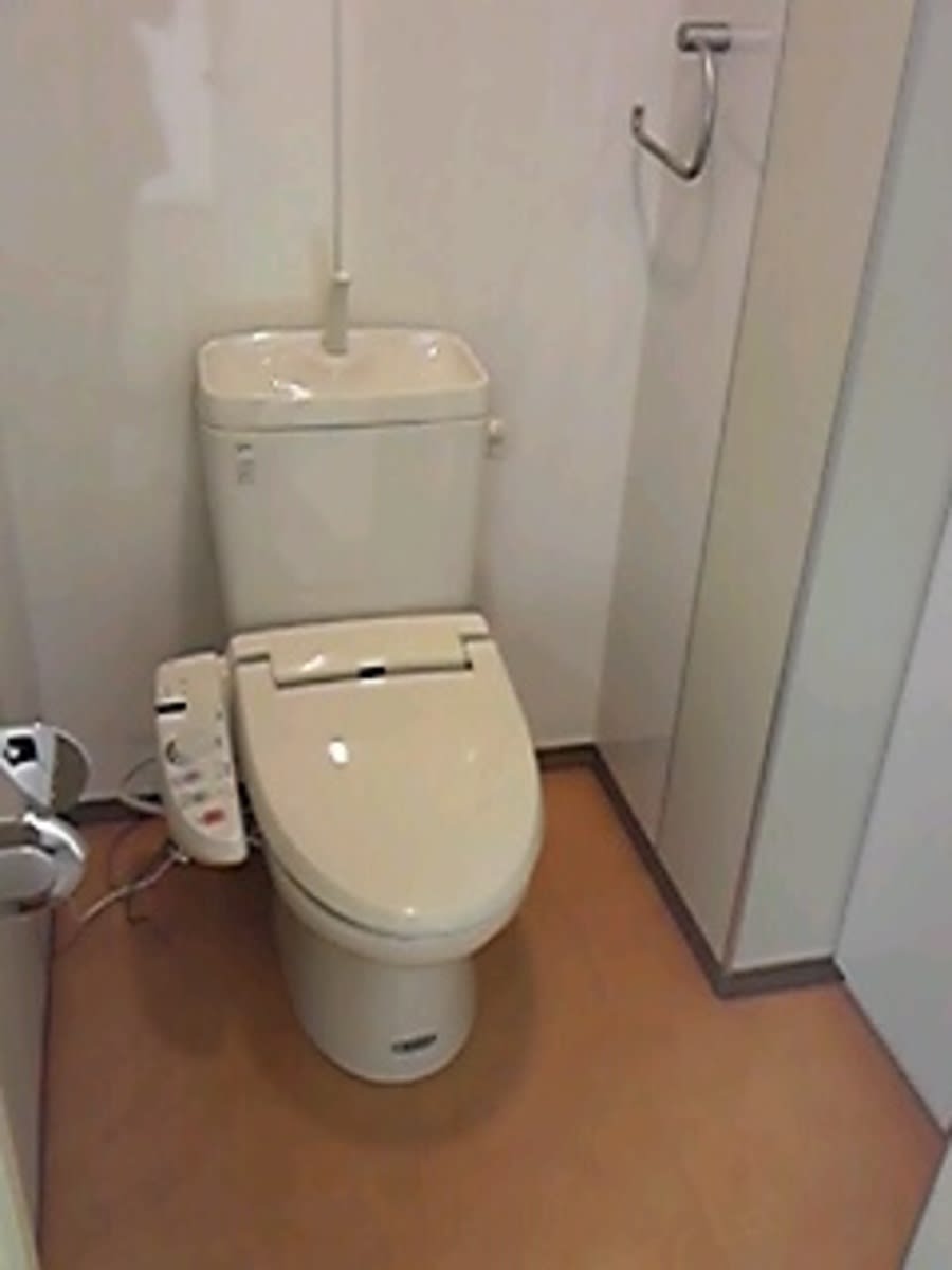 v20251003150706/fresh/building/J00100407833_7