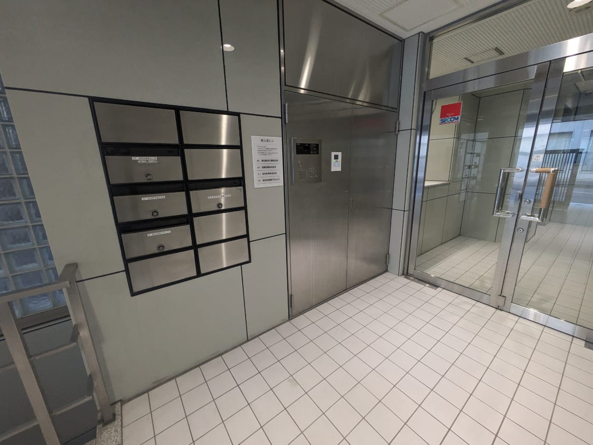 v20251003150706/fresh/building/J00100481175_8