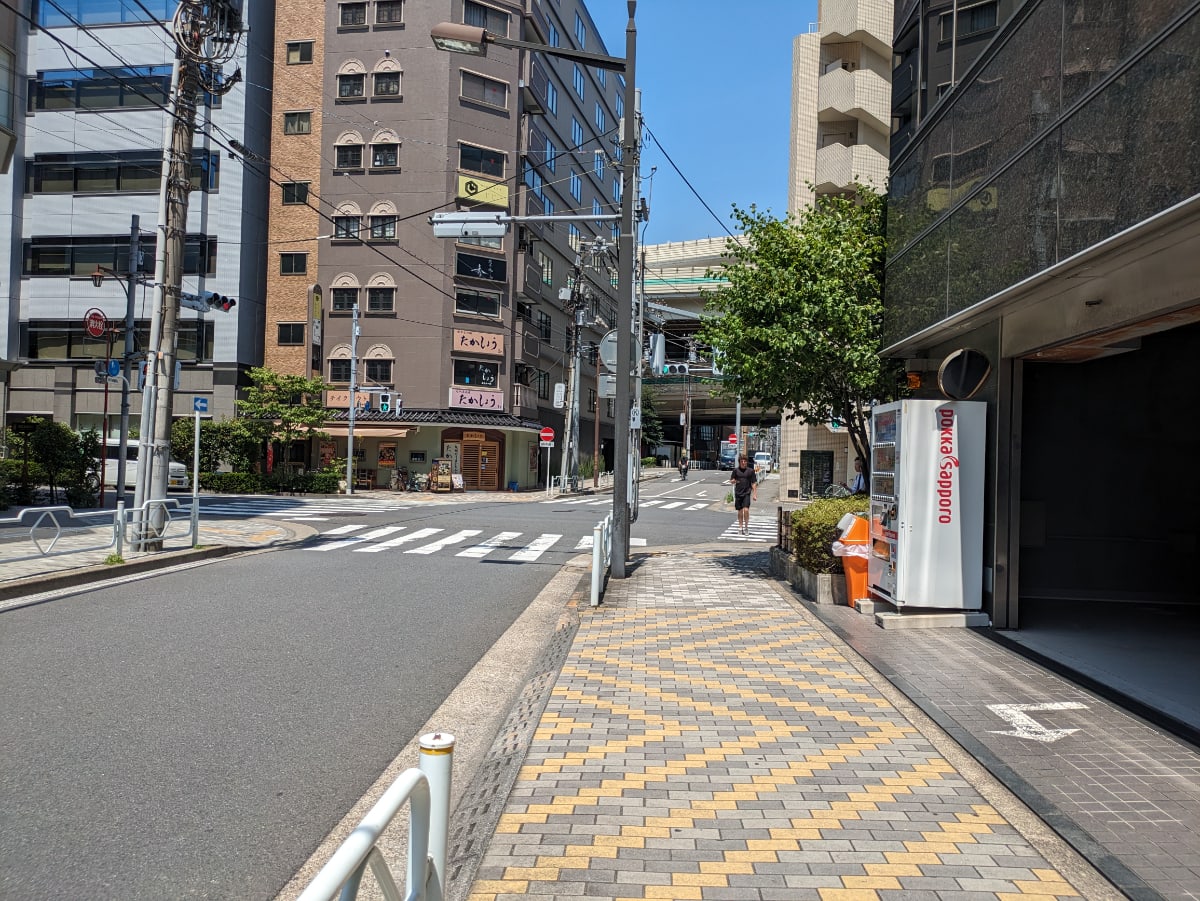 v20251003150706/fresh/building/J00100506395_2