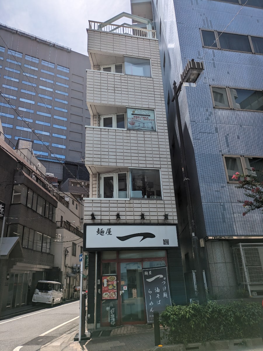 v20251003150706/fresh/building/J00100610042_5