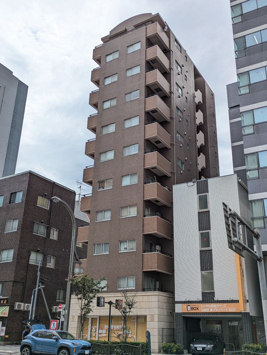 v20251006150705/fresh/building/J00100366479_8