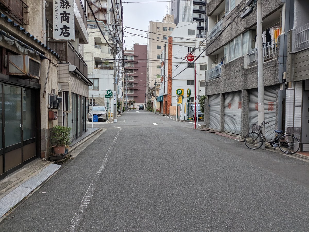 v20251006150705/fresh/building/J00100366554_13