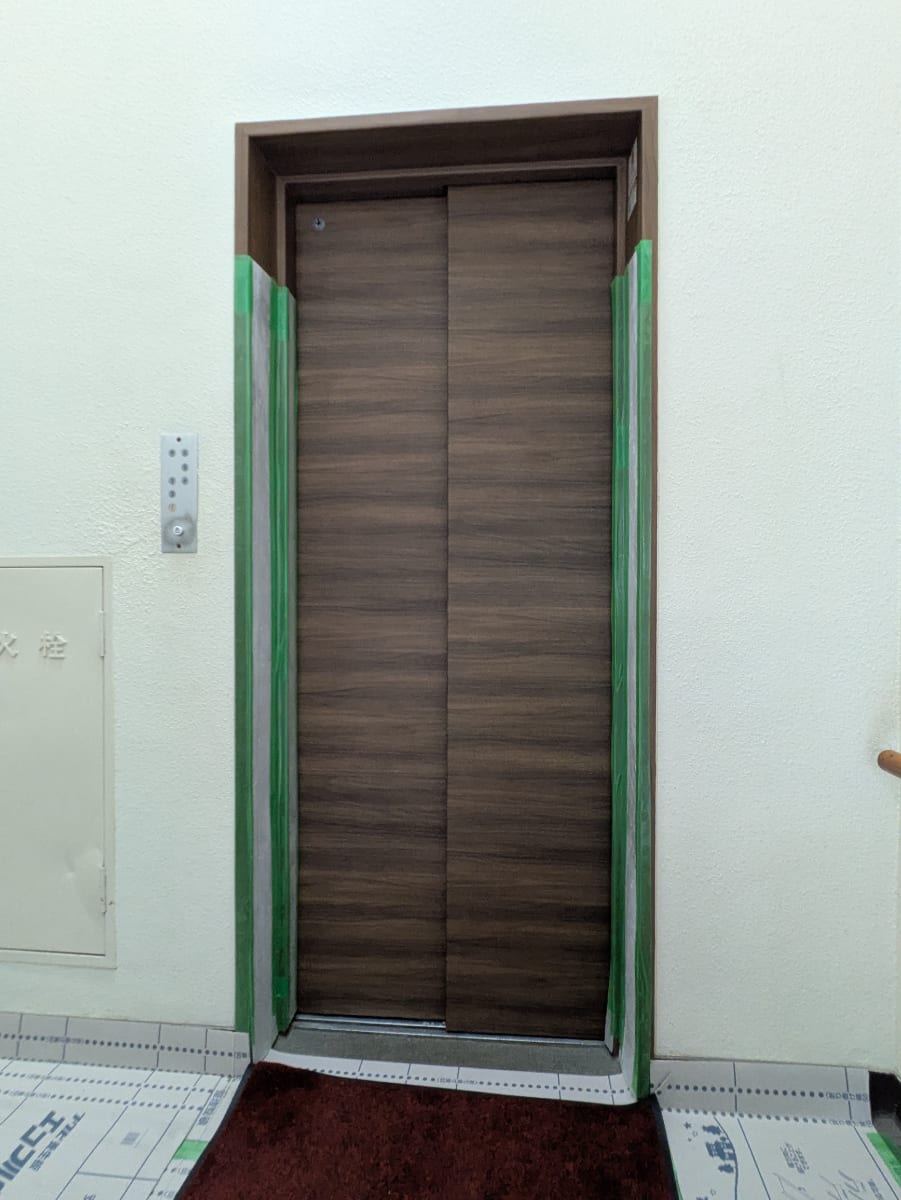 v20251006150705/fresh/building/J00100366988_4