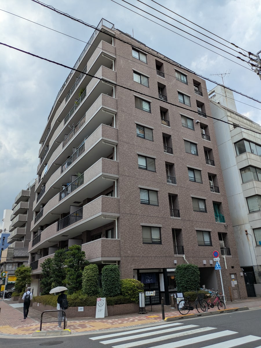 v20251006150705/fresh/building/J00100367393_5