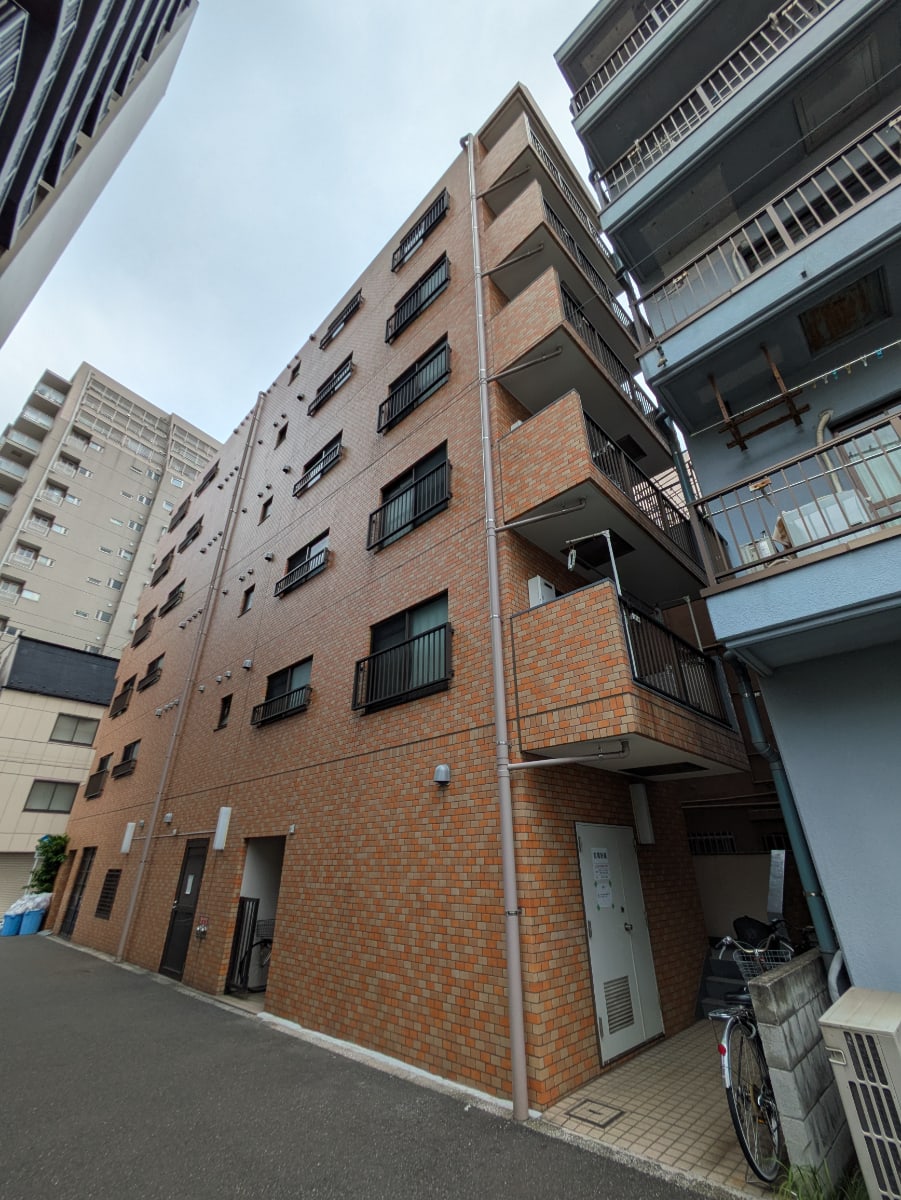 v20251006150705/fresh/building/J00100371761_12