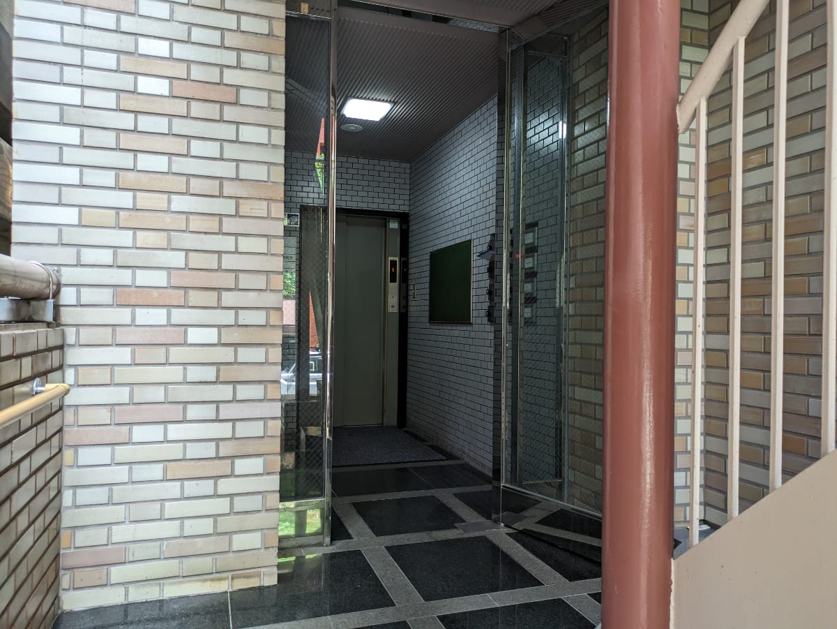 v20251006150705/fresh/building/J00100375291_11