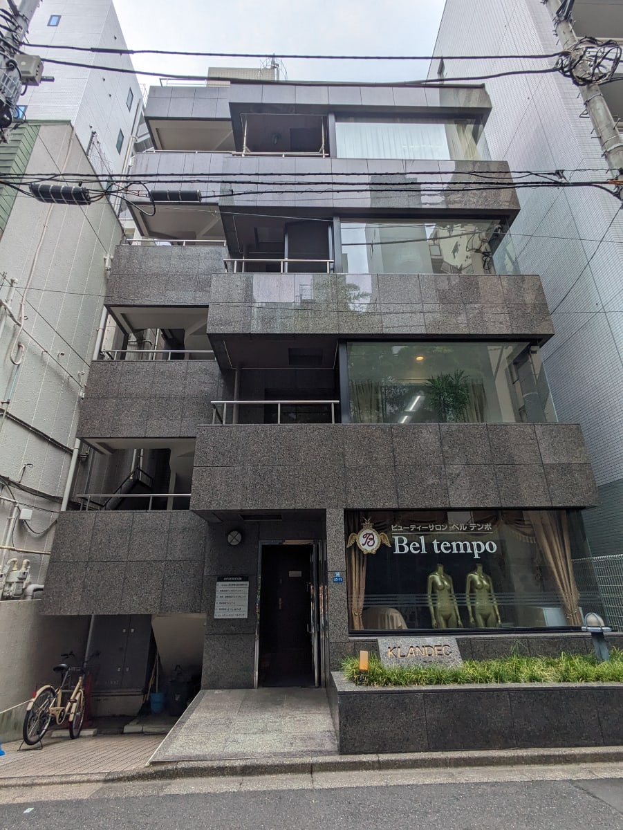 v20251006150705/fresh/building/J00100378024_1