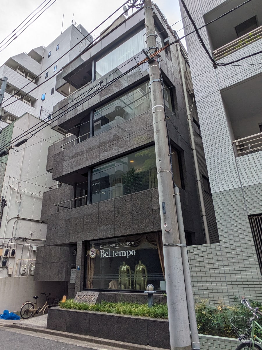 v20251006150705/fresh/building/J00100378024_6
