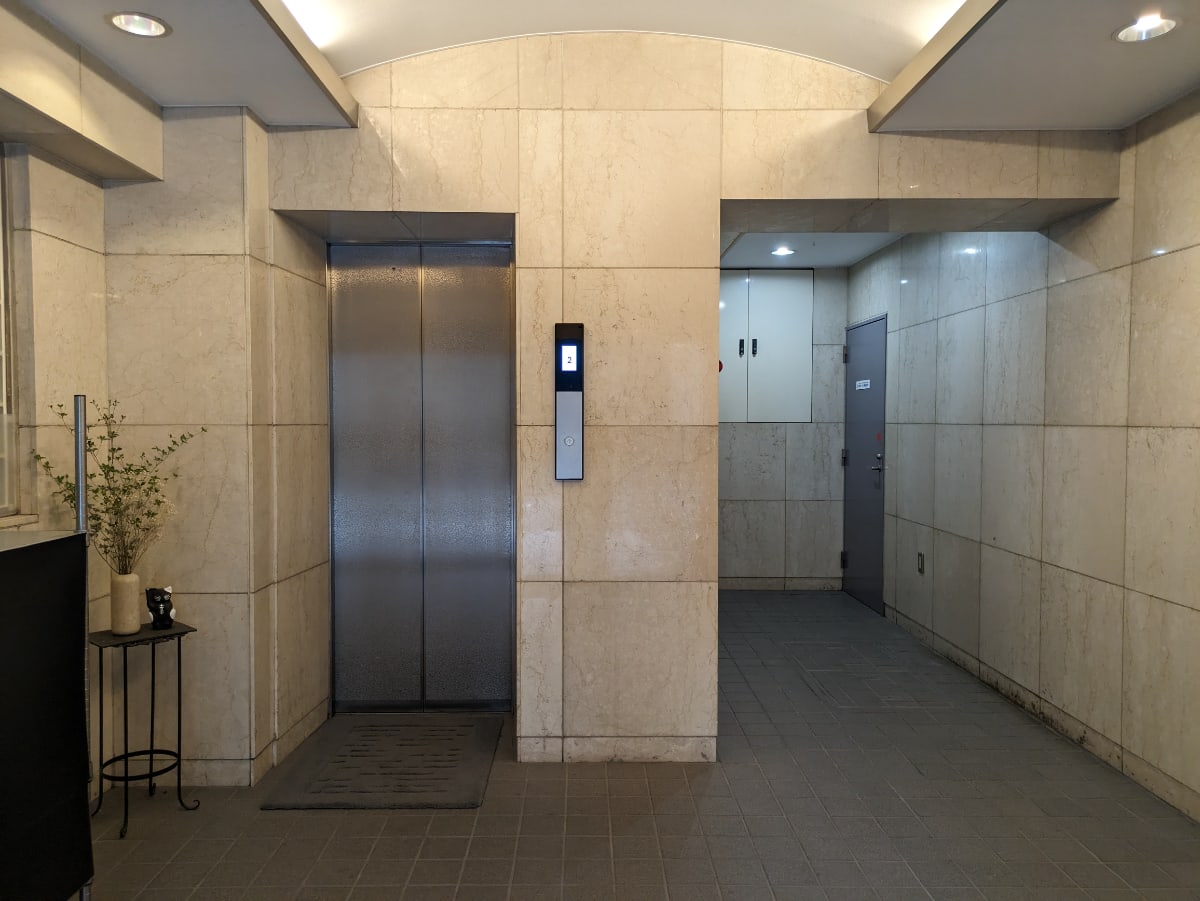 v20251006150705/fresh/building/J00100378759_13