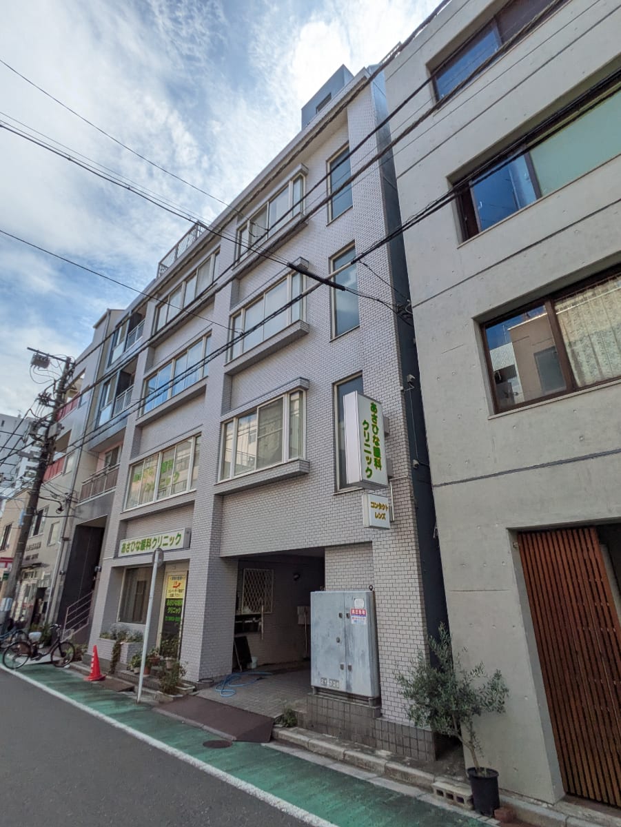 v20251006150705/fresh/building/J00100379184_5