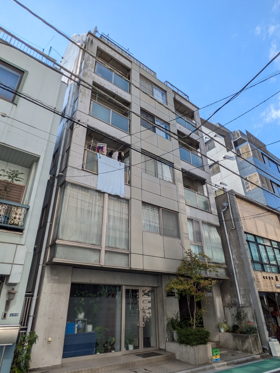 v20251006150705/fresh/building/J00100379189_5