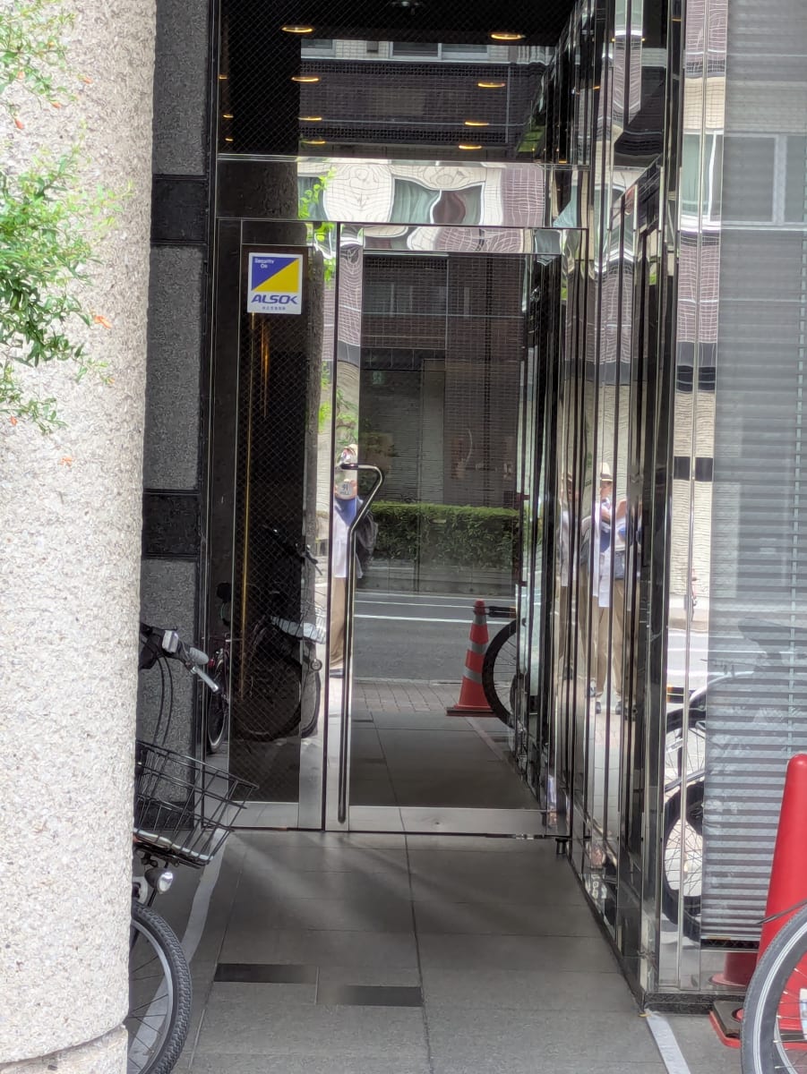 v20251006150705/fresh/building/J00100379275_3