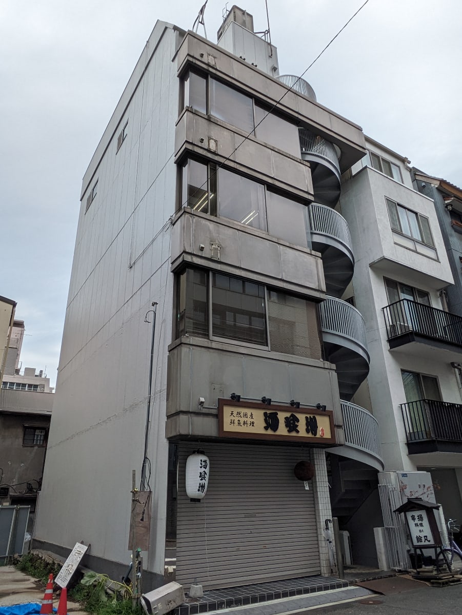 v20251006150705/fresh/building/J00100380048_5