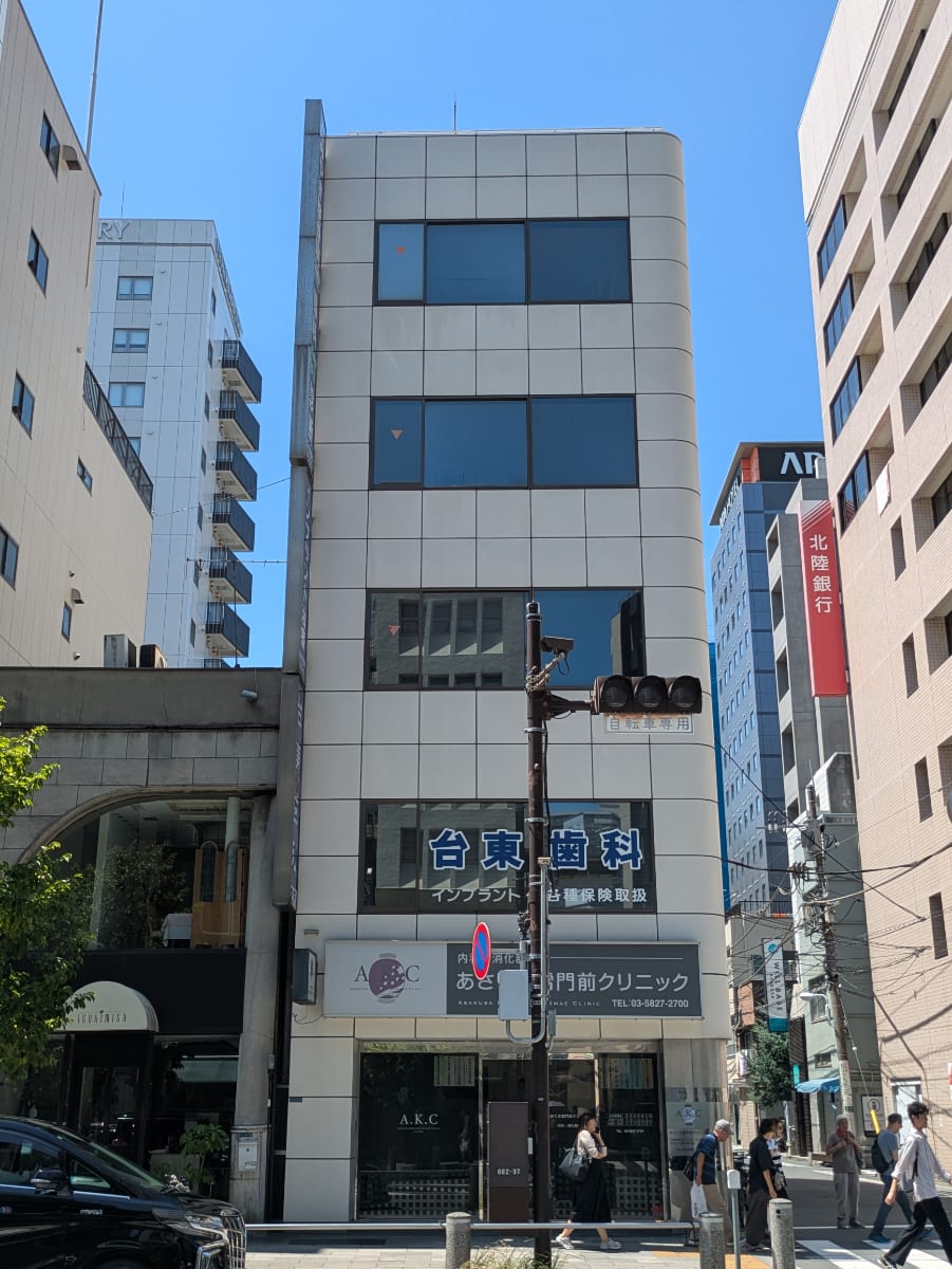 v20251006150705/fresh/building/J00100381767_1