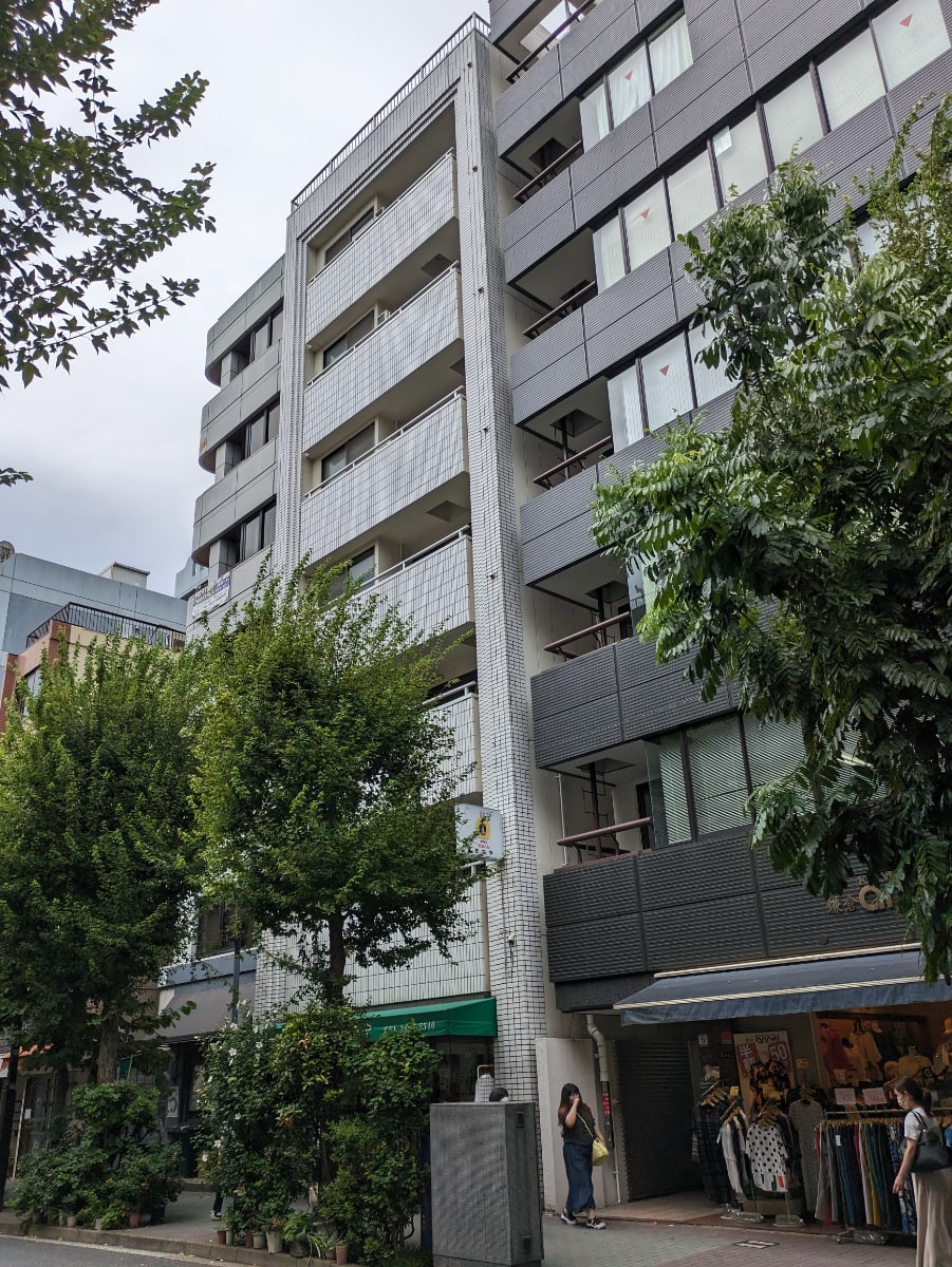 v20251006150705/fresh/building/J00100382178_6
