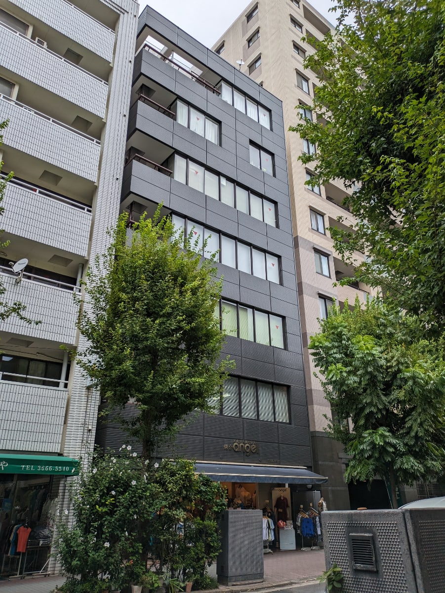 v20251006150705/fresh/building/J00100382179_5