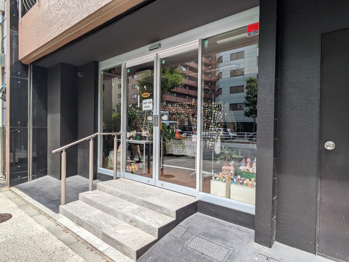 v20251006150705/fresh/building/J00100382192_10