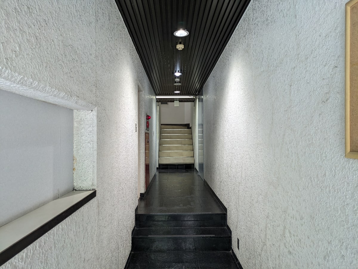 v20251006150705/fresh/building/J00100382192_13