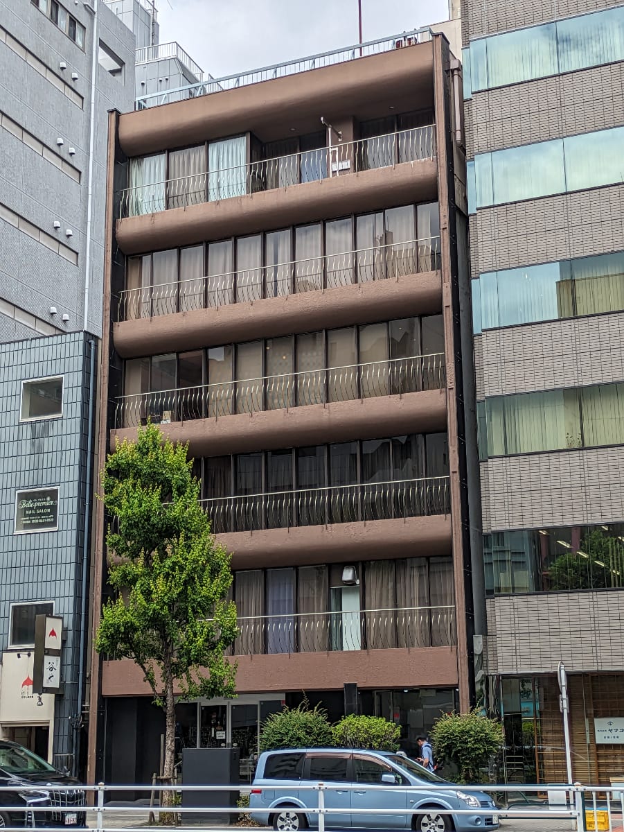 v20251006150705/fresh/building/J00100382192_5