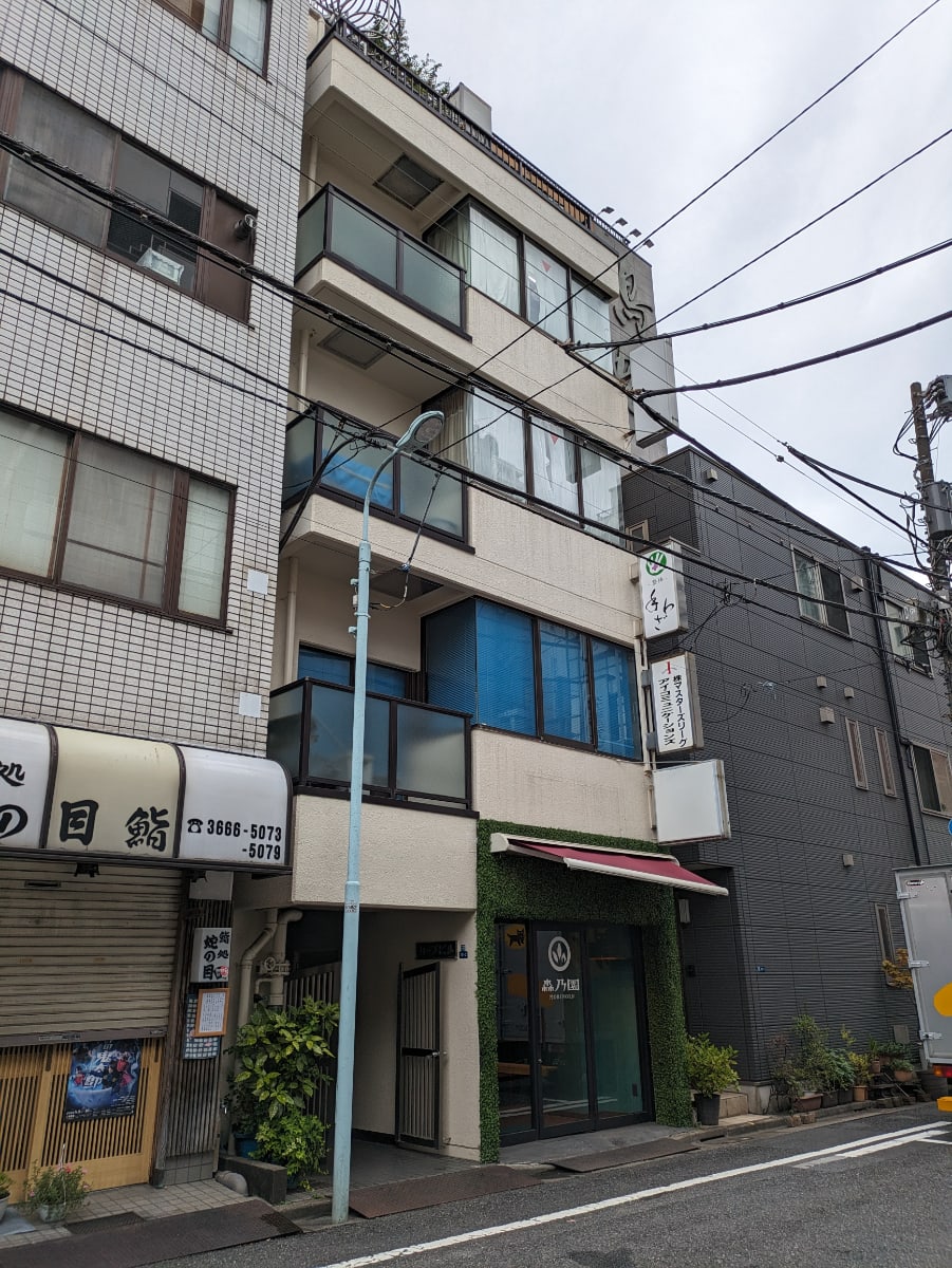 v20251006150705/fresh/building/J00100382197_5