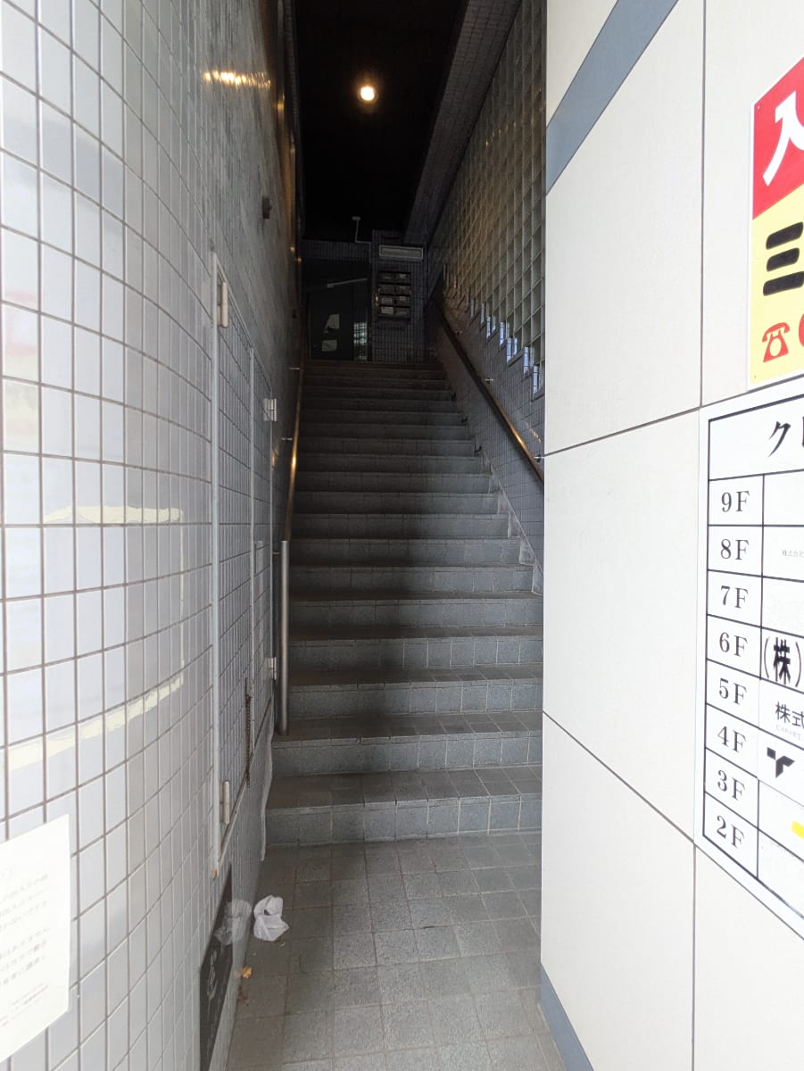 v20251006150705/fresh/building/J00100394193_14