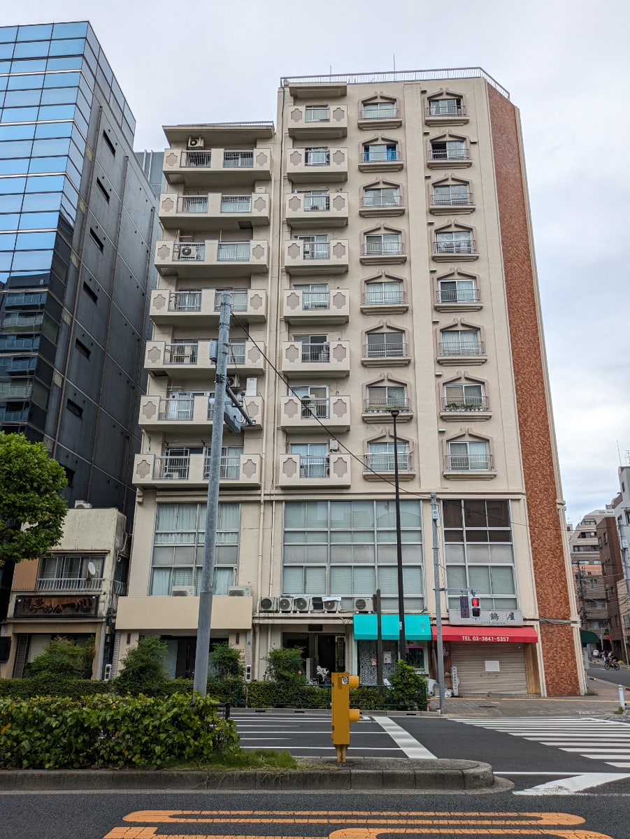 v20251006150705/fresh/building/J00100401451_6