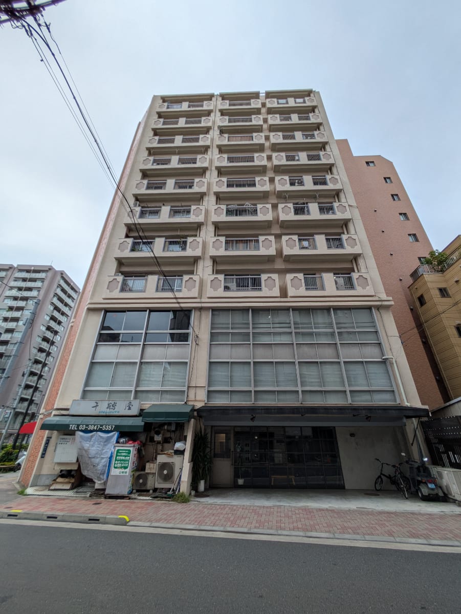 v20251006150705/fresh/building/J00100401451_9