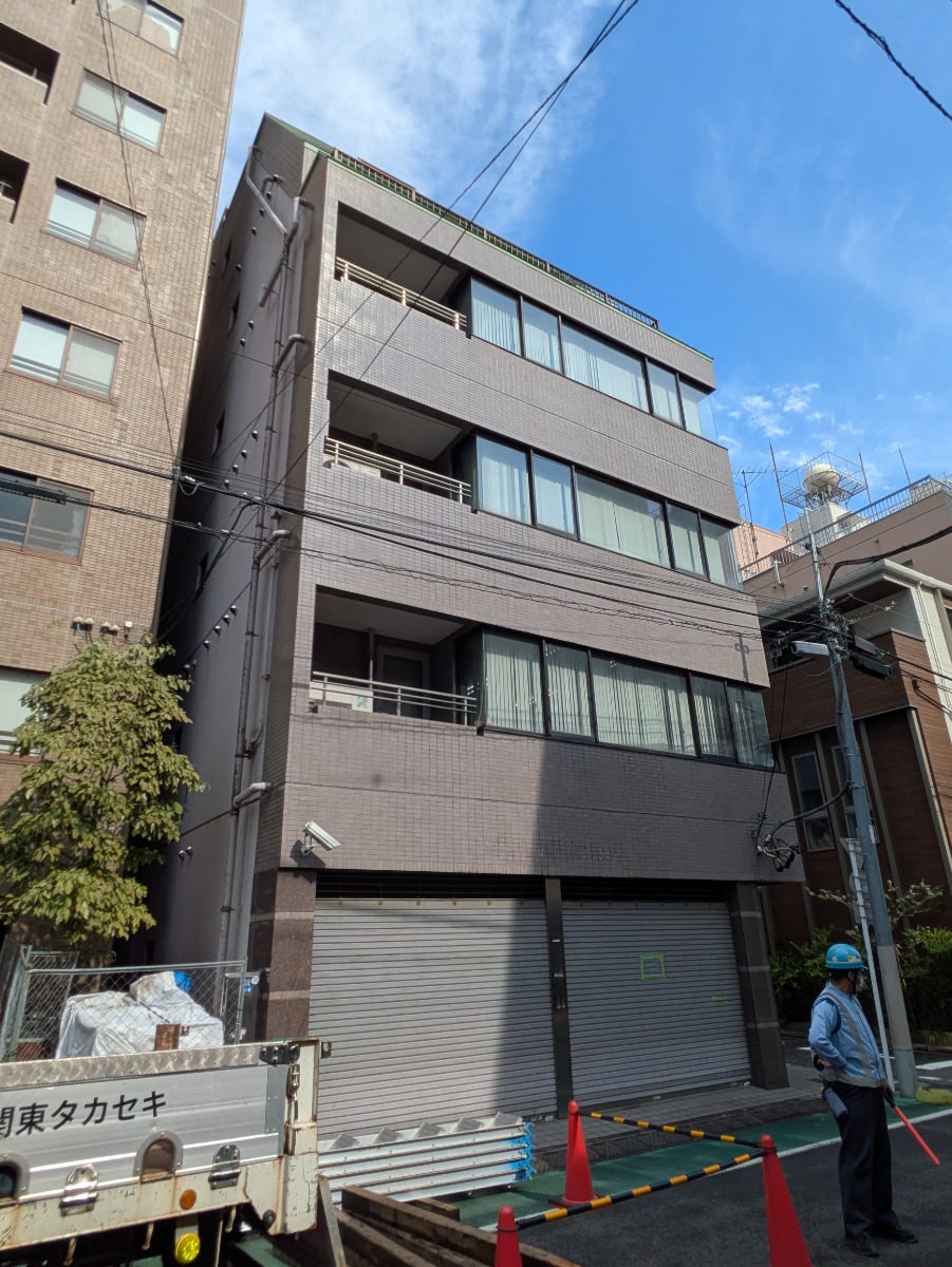 v20251006150705/fresh/building/J00100401514_5