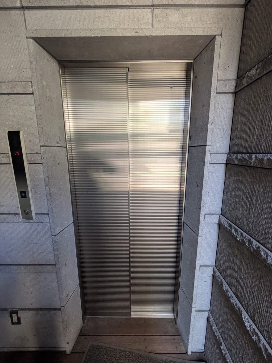 v20251006150705/fresh/building/J00100401954_4