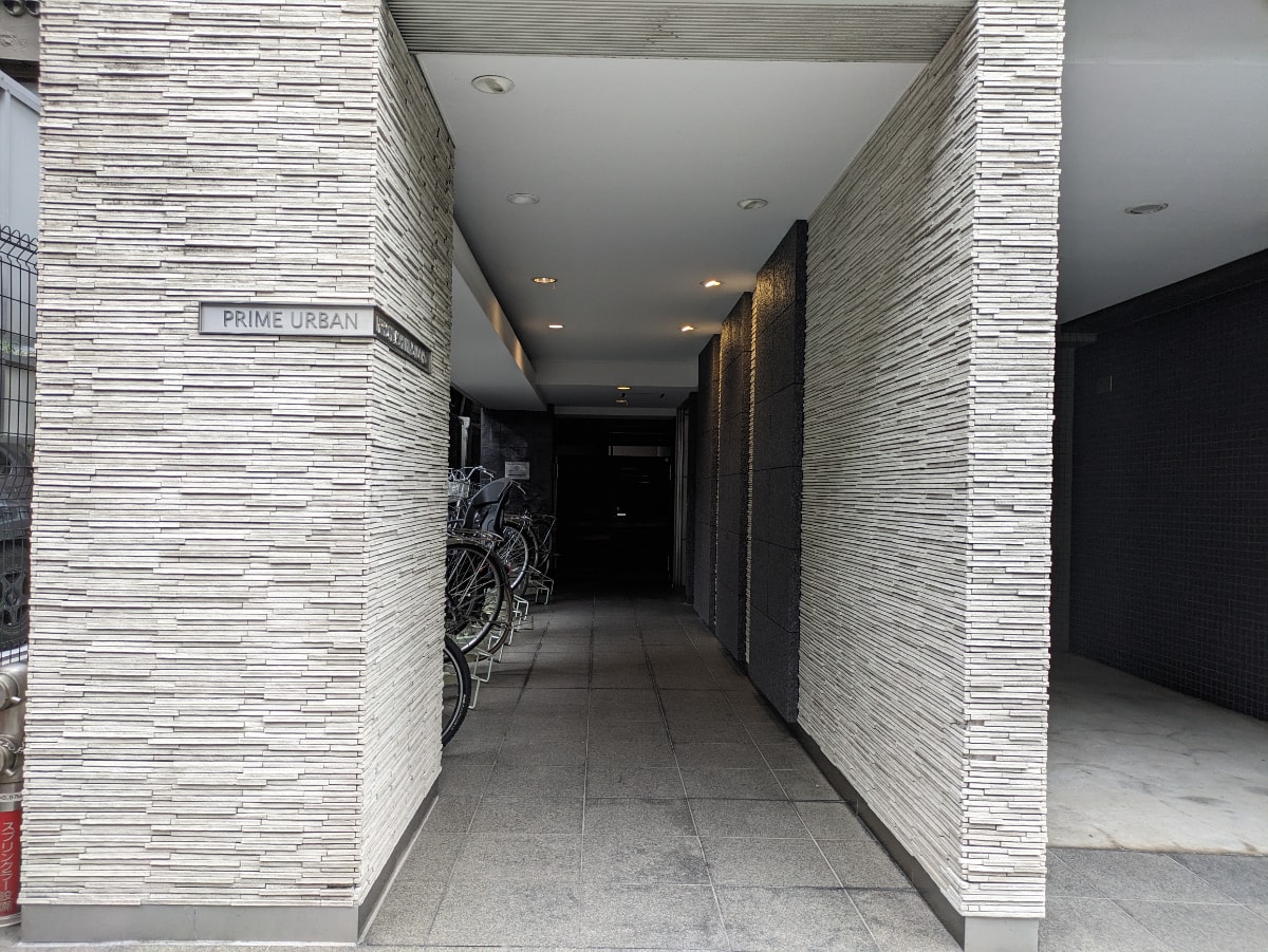 v20251006150705/fresh/building/J00100403701_8