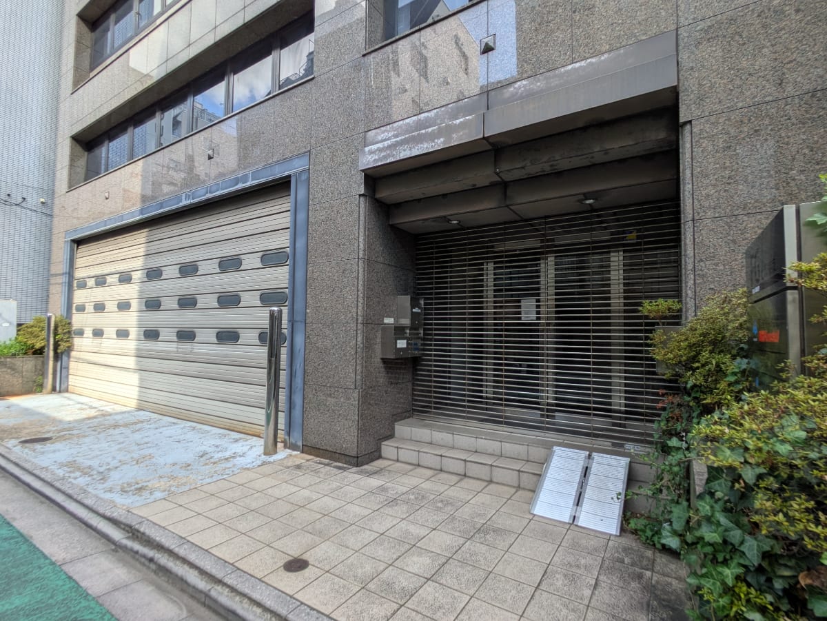v20251006150705/fresh/building/J00100404678_7