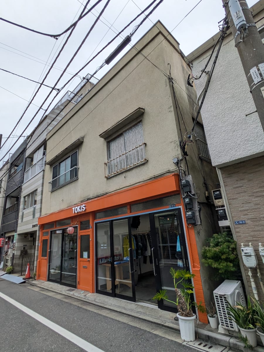 v20251006150705/fresh/building/J00100407472_5