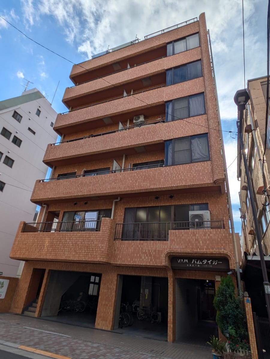 v20251006150705/fresh/building/J00100408605_5