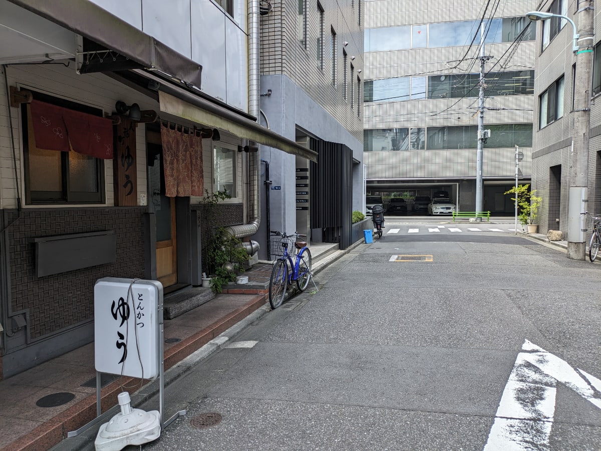 v20251006150705/fresh/building/J00100413665_11
