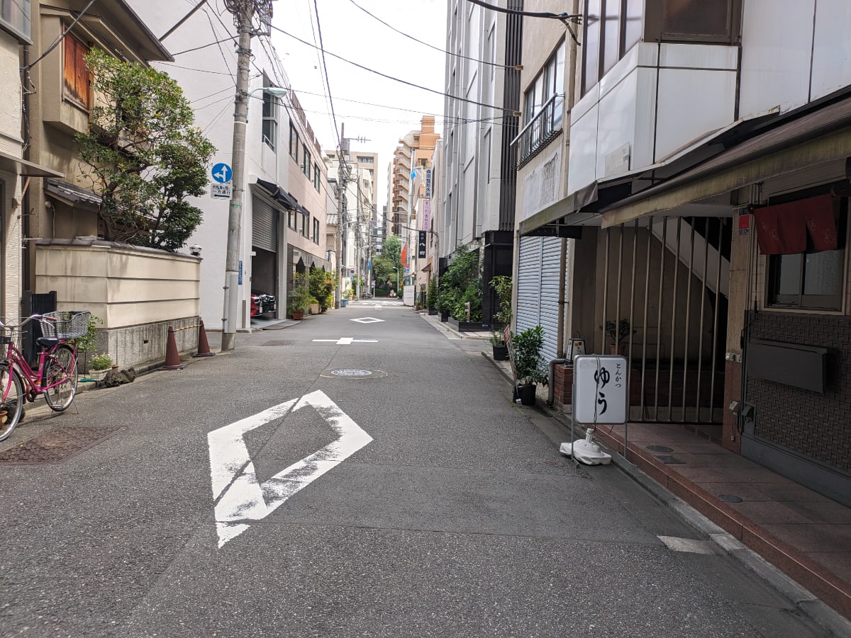 v20251006150705/fresh/building/J00100413665_2