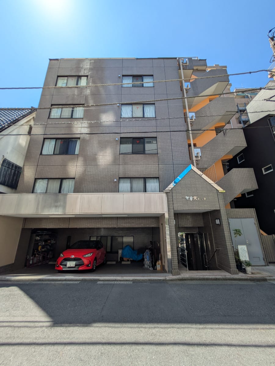 v20251006150705/fresh/building/J00100418466_1