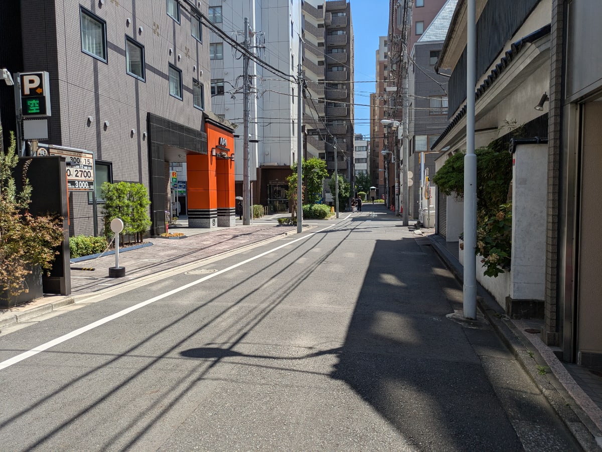 v20251006150705/fresh/building/J00100418466_2