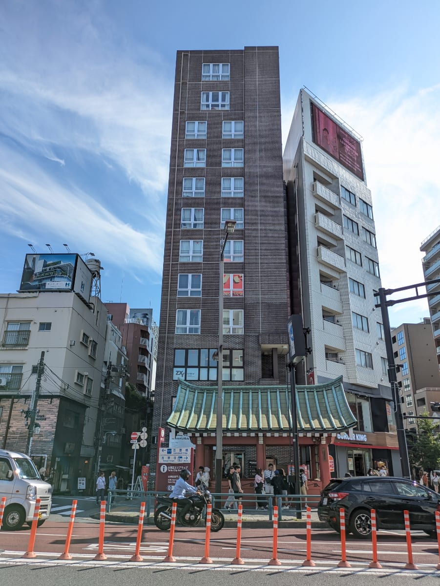 v20251006150705/fresh/building/J00100425378_6