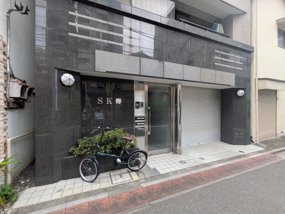 v20251006150705/fresh/building/J00100513977_8