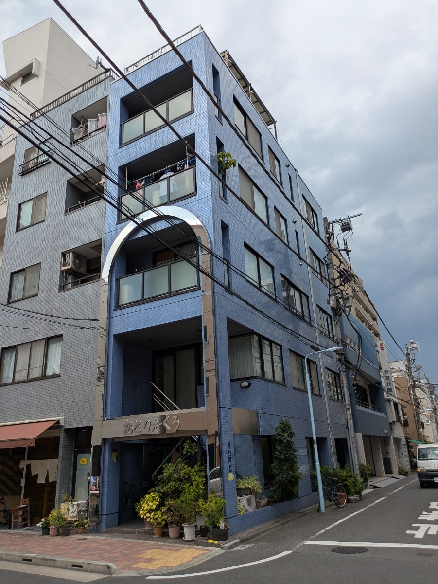 v20251006150705/fresh/building/J00100611907_1