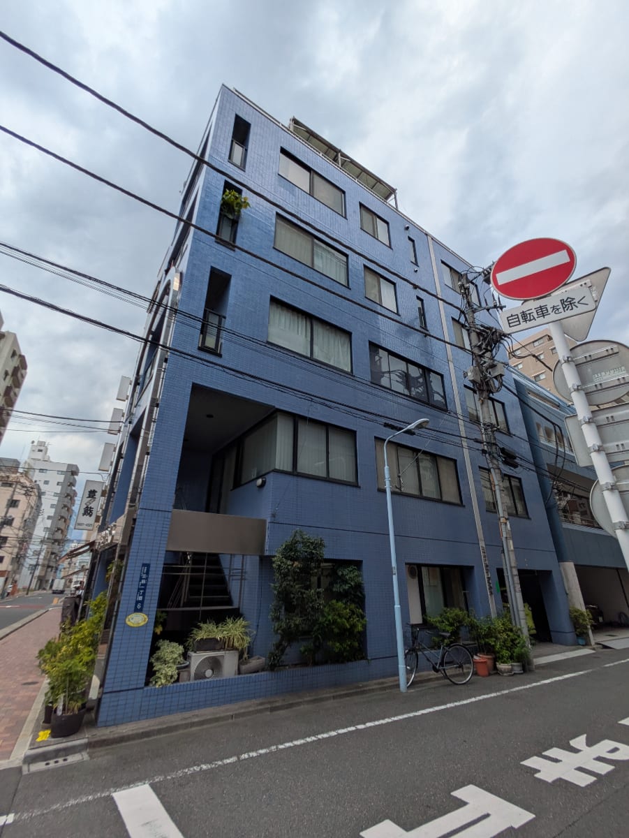 v20251006150705/fresh/building/J00100611907_8