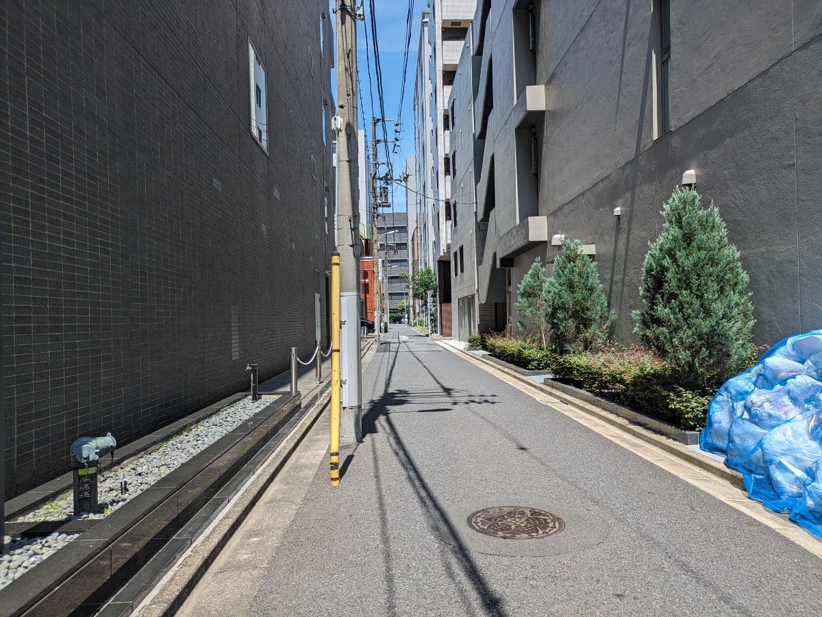 v20251006150705/fresh/building/J00100631354_19