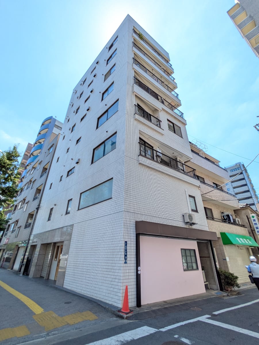 v20251006150705/fresh/building/J00100632911_12