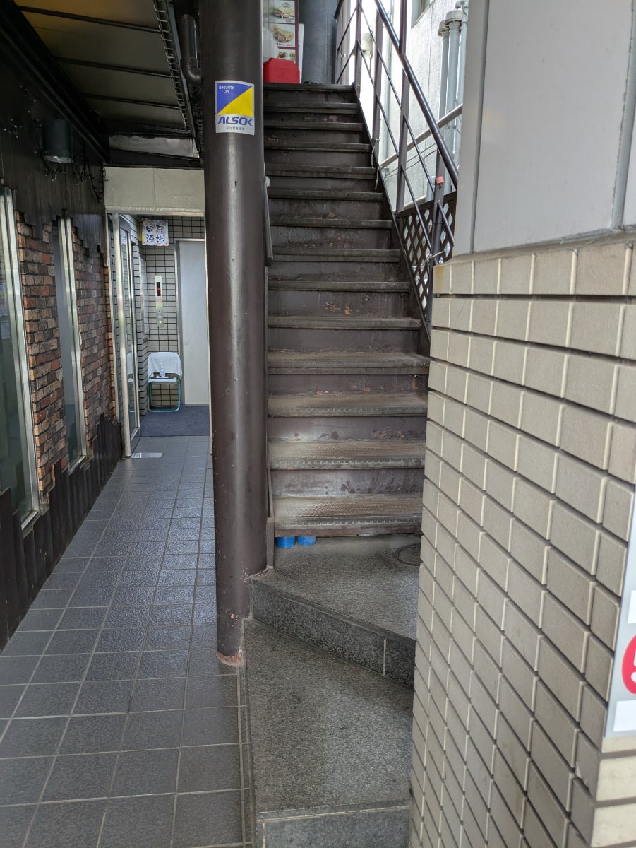 v20251007150704/fresh/building/J00100363689_20