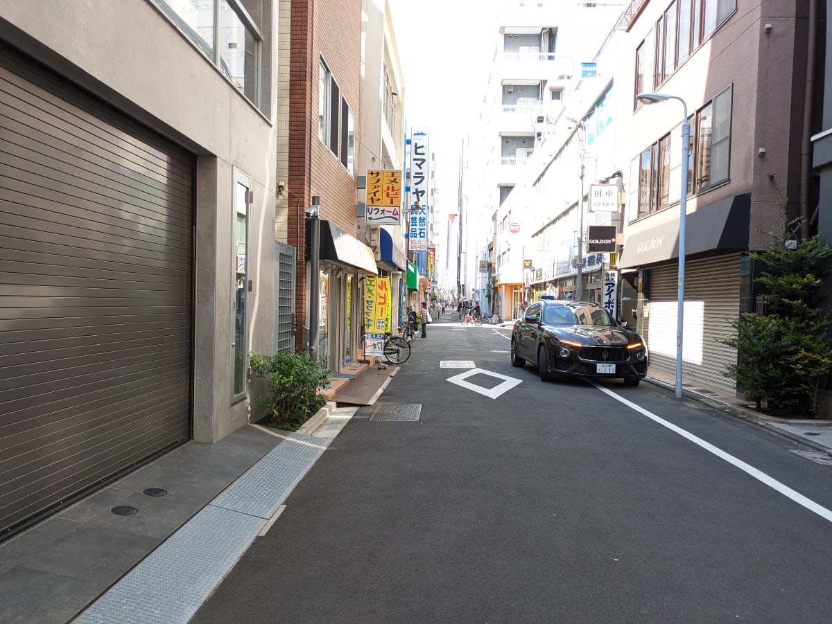 v20251007150704/fresh/building/J00100365638_11